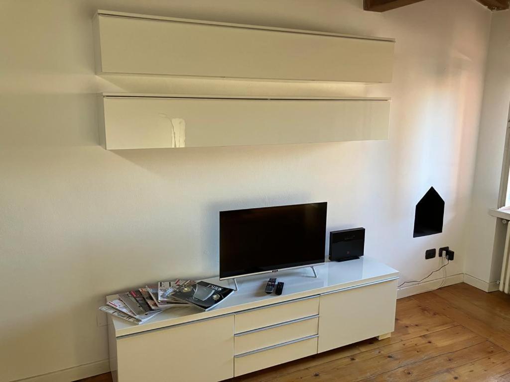 Locazione Via Fama 7 Apartment Verona Exterior foto